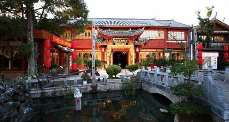 Lijiang Wangfu Hotel Exteriör bild