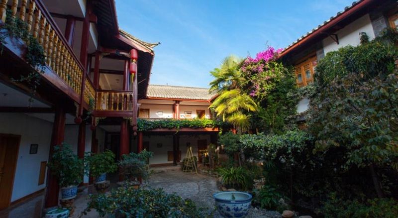 Lijiang Wangfu Hotel Exteriör bild